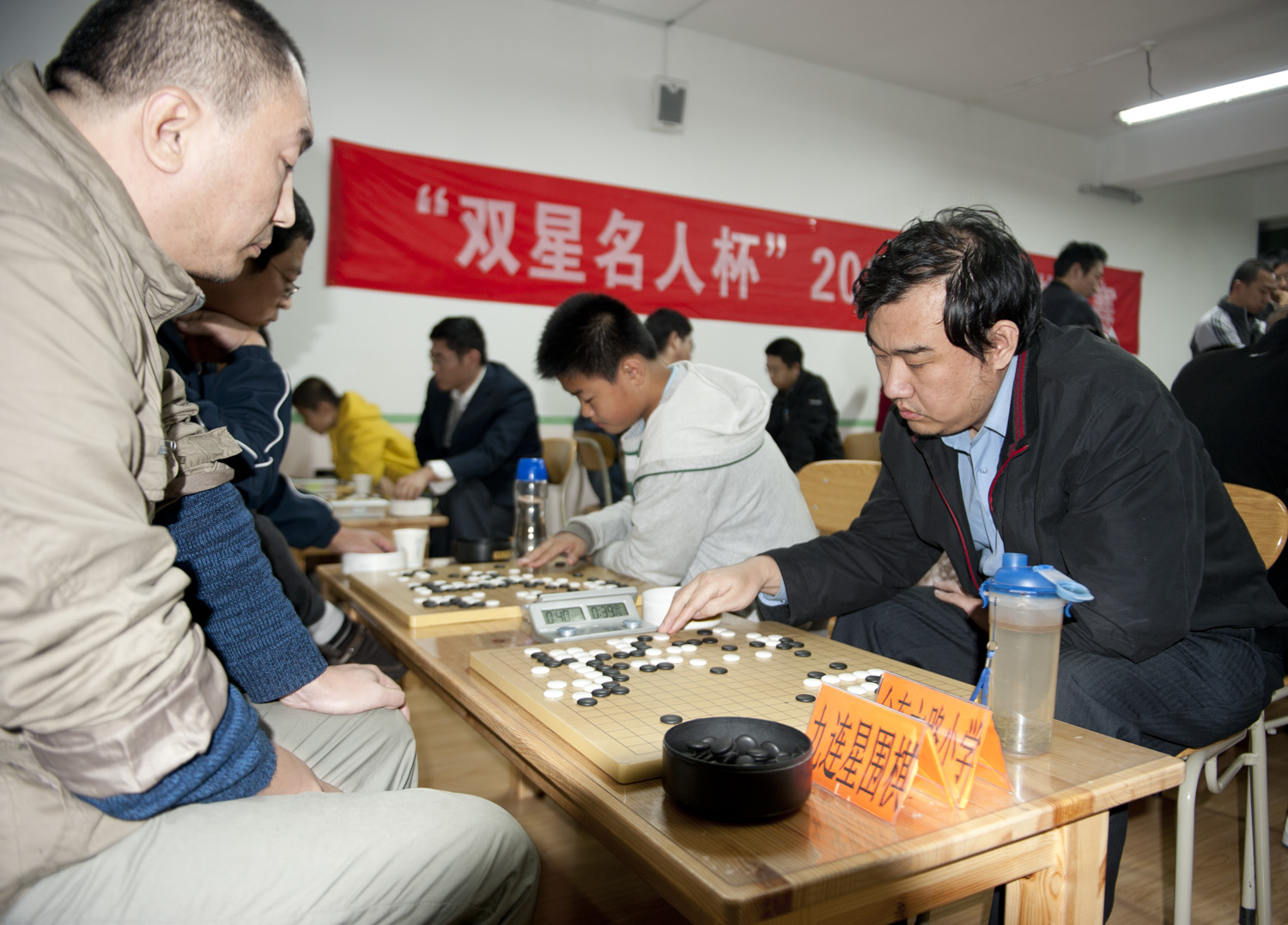 周明VS连军副本.jpg